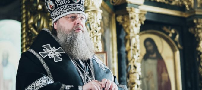 Глава Донской митрополии совершил Литургию Преждеосвященных Даров в семинарском храме Глава Донской митрополии совершил Литургию Преждеосвященных Даров в семинарском храме