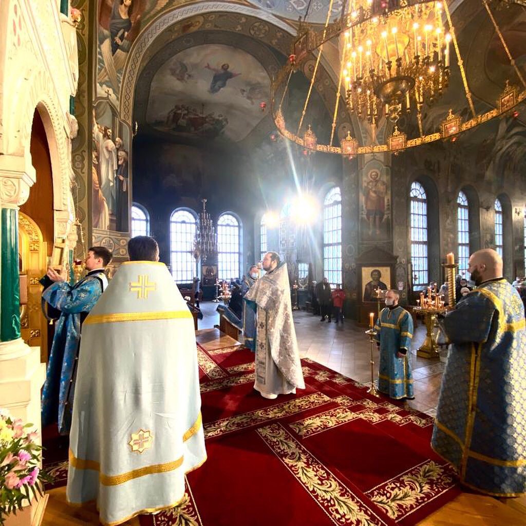 Храм Преполовения Ростов-на-Дону. Храм Преполовения Пятидесятницы. Преполовение Пятидесятницы икона. Отдание праздника Преполовения Пятидесятницы.